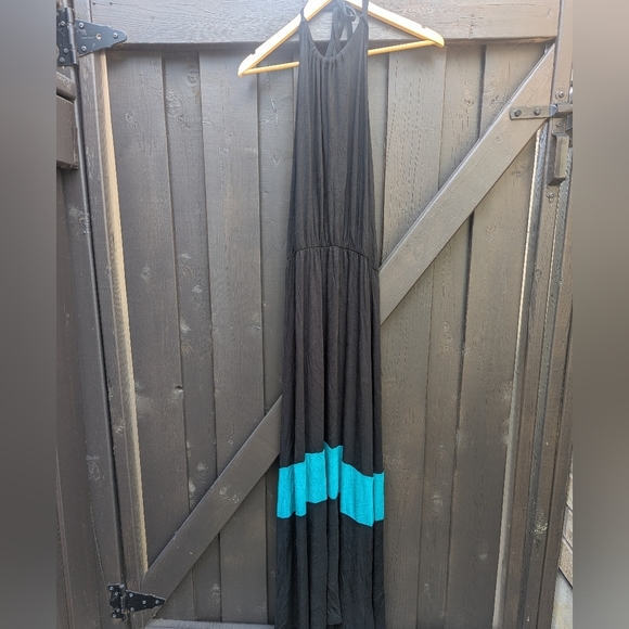 Marciano Black & blue halter - size Small Great Condition - Picture 6 of 6